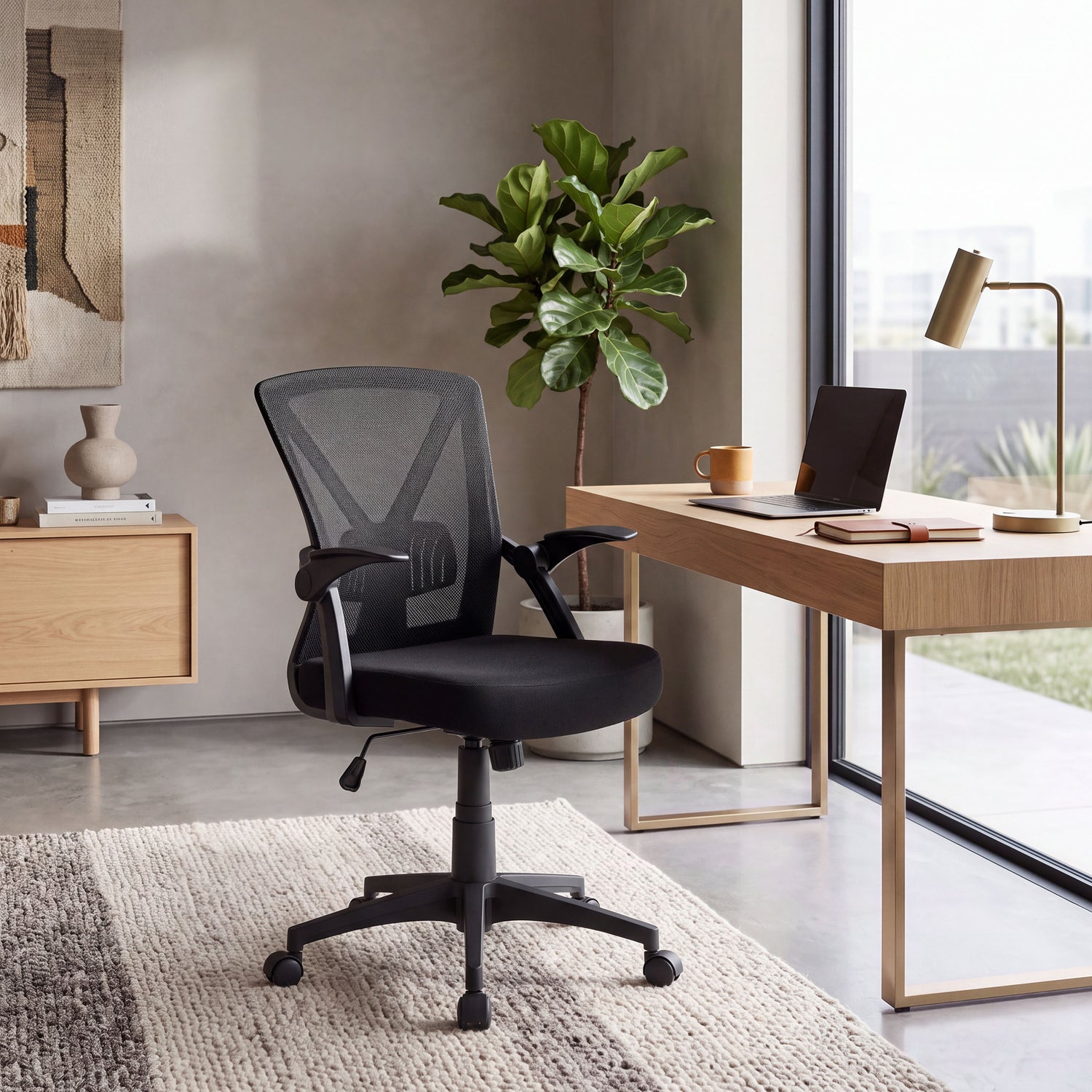 Ergonomic Mesh Office Chair, Breathable Black Task Chair for Home Office or Study with Adjustable Height & Tilt, Affordable Desk Chair with Lumbar Support, Swivel Base & Armrests